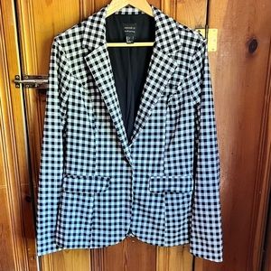 Lightweight Gingham Blazer